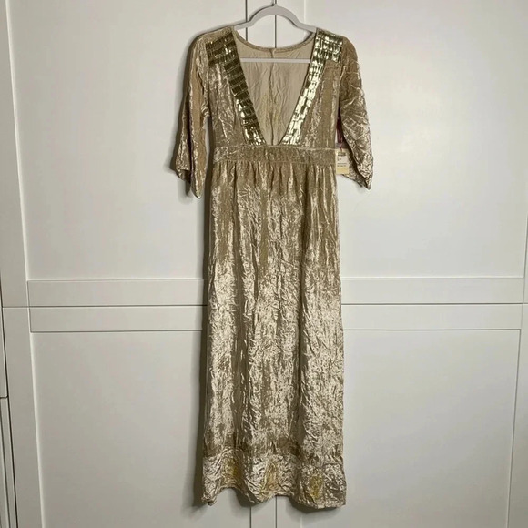 RAGA Dresses & Skirts - RAGA Velour Maxi Dress